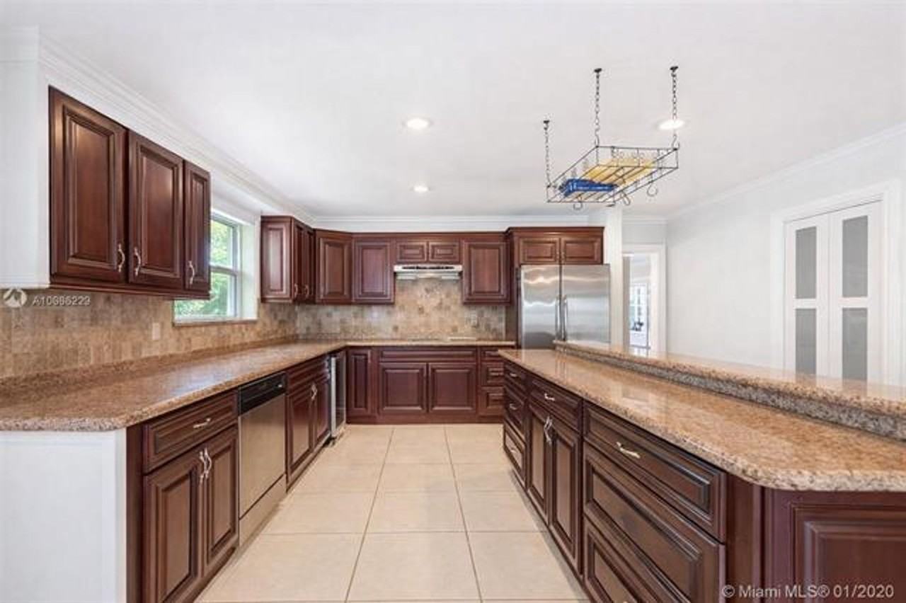 5701 Sw 136th Street Cir - Photo 3 of 10