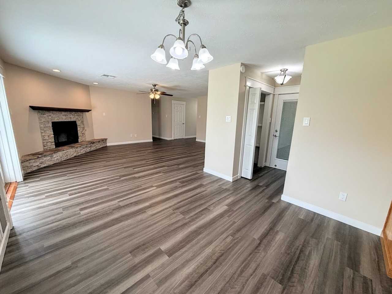 740 Magazine St - Photo 5 of 29