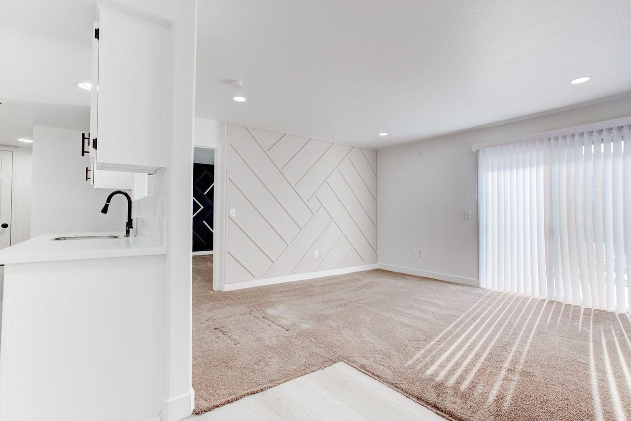 5792 Ambassador Ave #102 - Photo 3 of 27