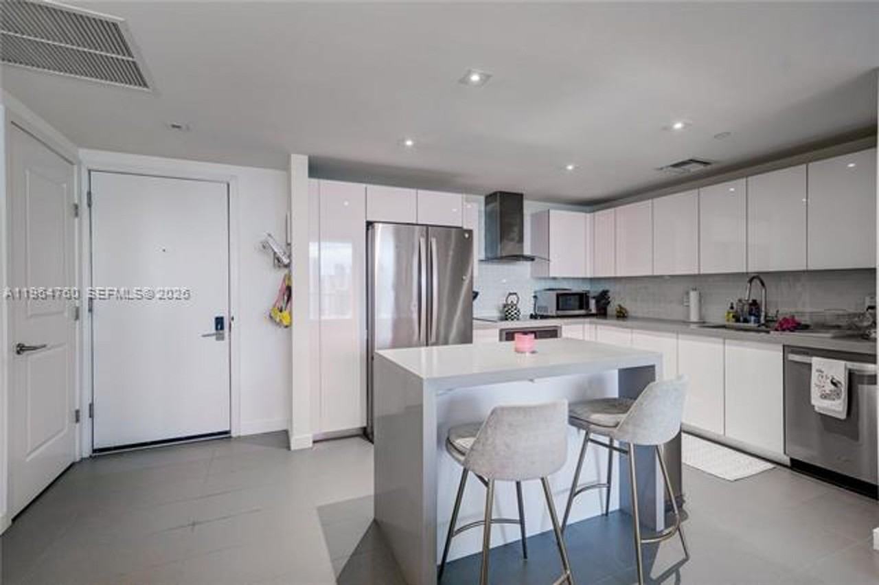 1600 Ne 1st Ave #3607 - Photo 7 of 15