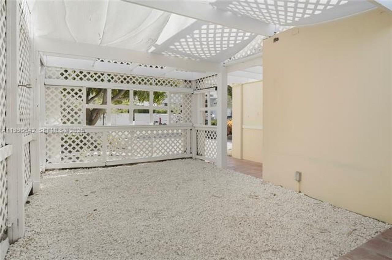 1845 Daytonia Rd - Photo 3 of 30