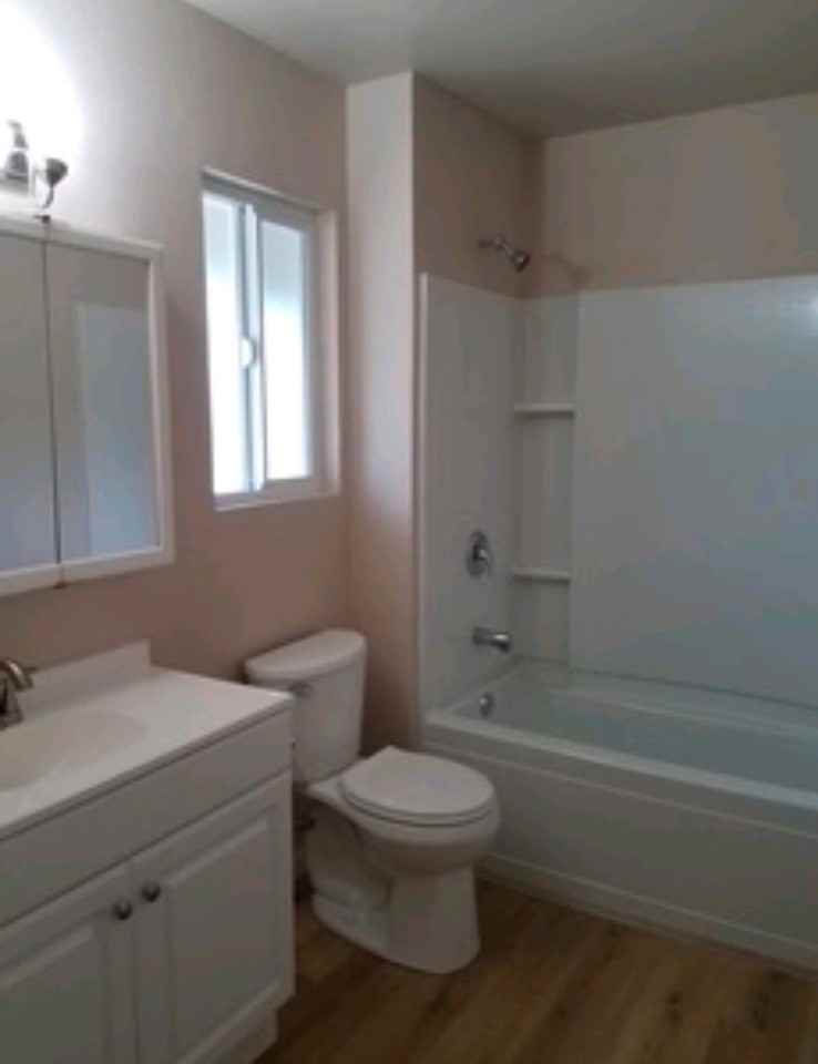 9460 El Parque Ave #E - Photo 5 of 6