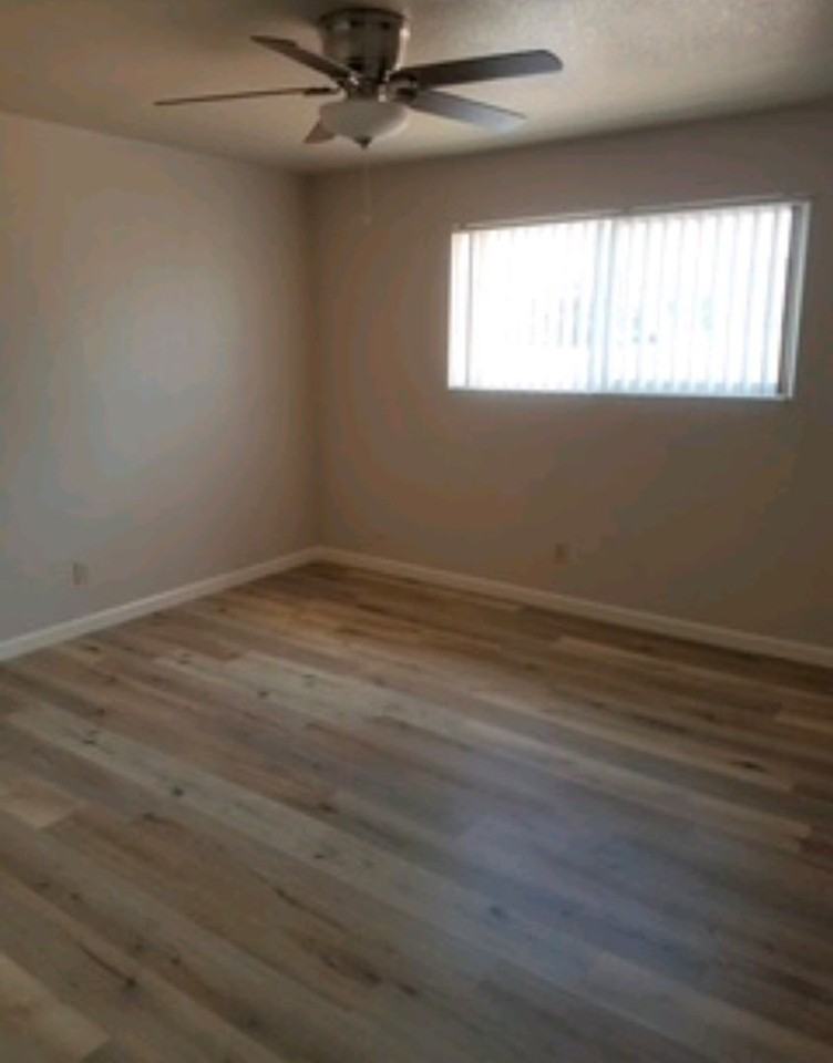 9460 El Parque Ave #E - Photo 6 of 6