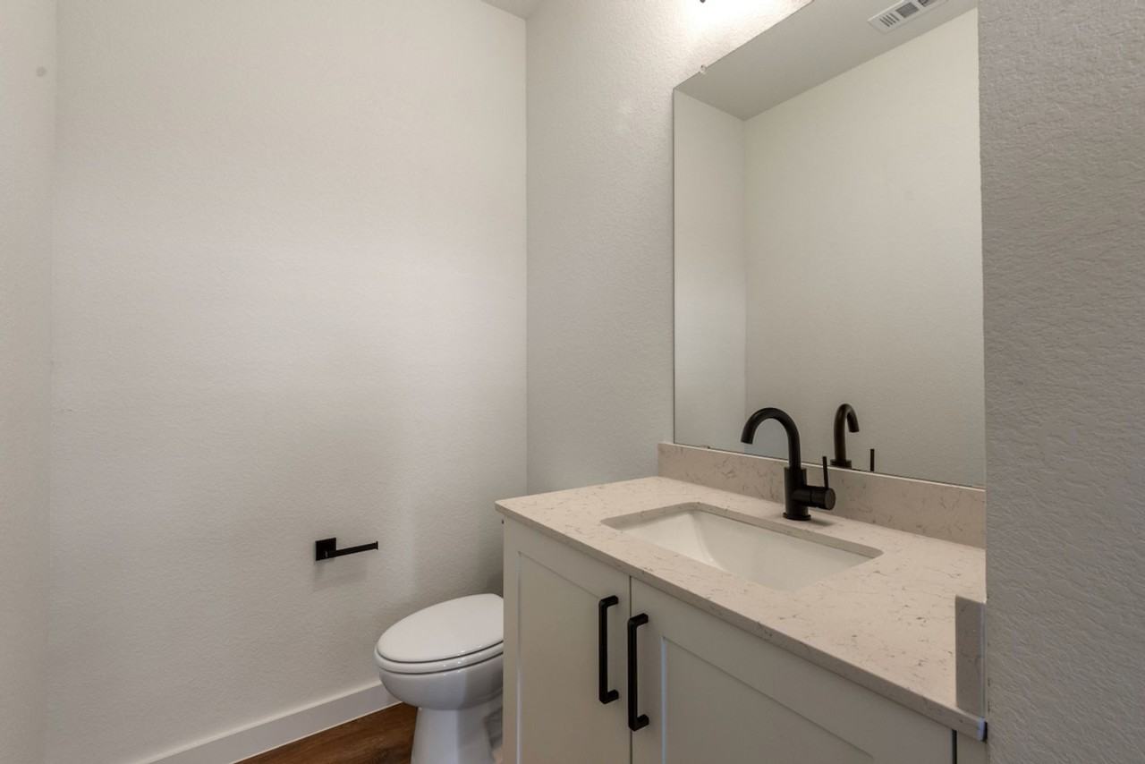 1864 Dry Cherry Ln - Photo 6 of 19