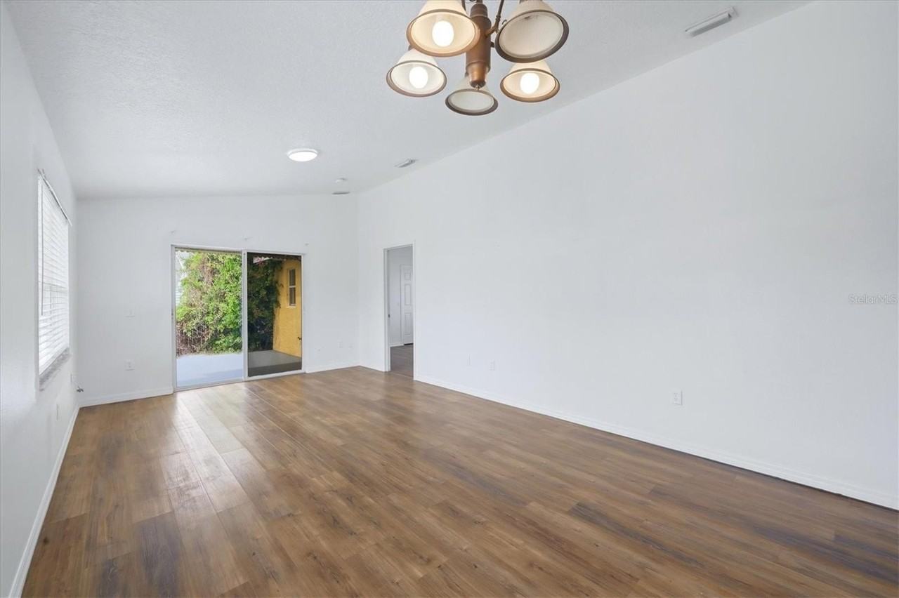 3502 19th St W - Photo 7 of 29