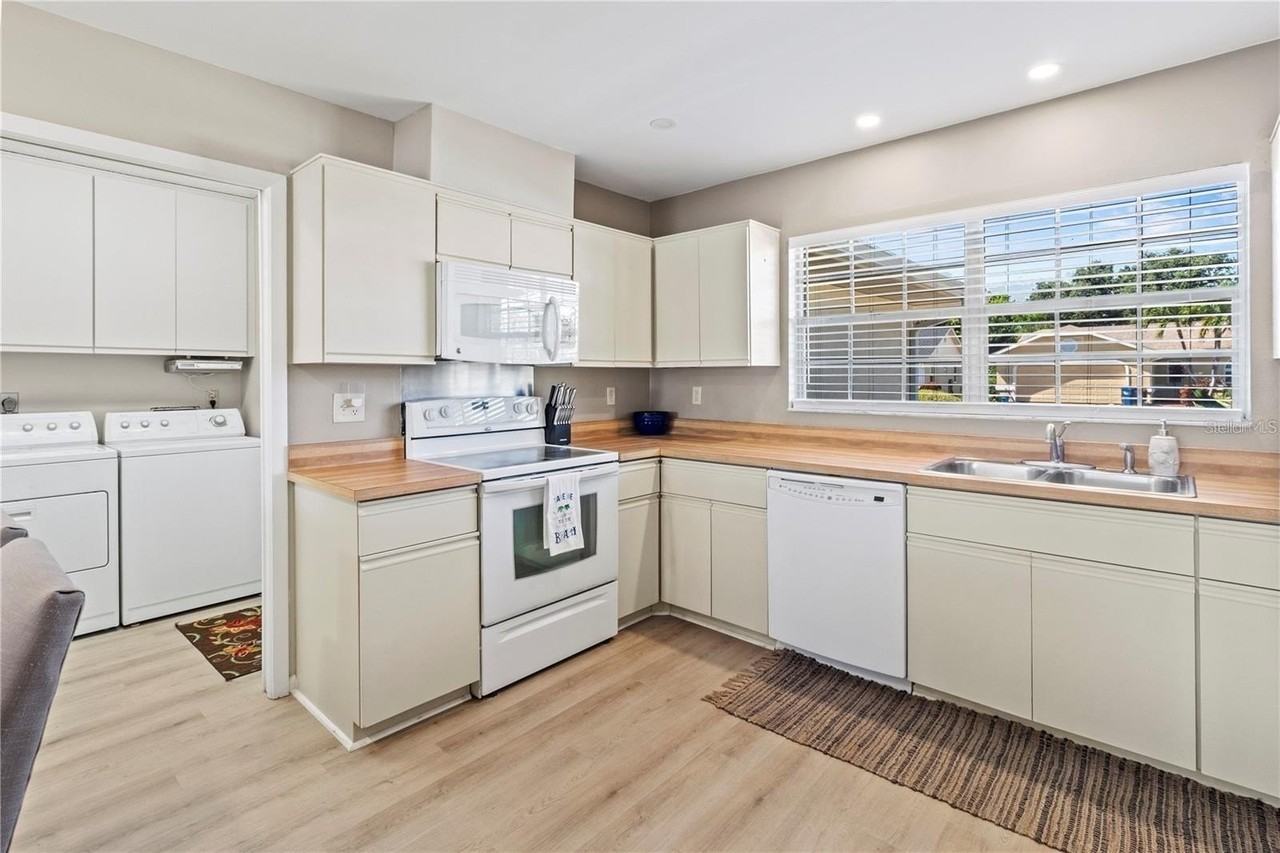 5207 88th St W - Photo 4 of 19