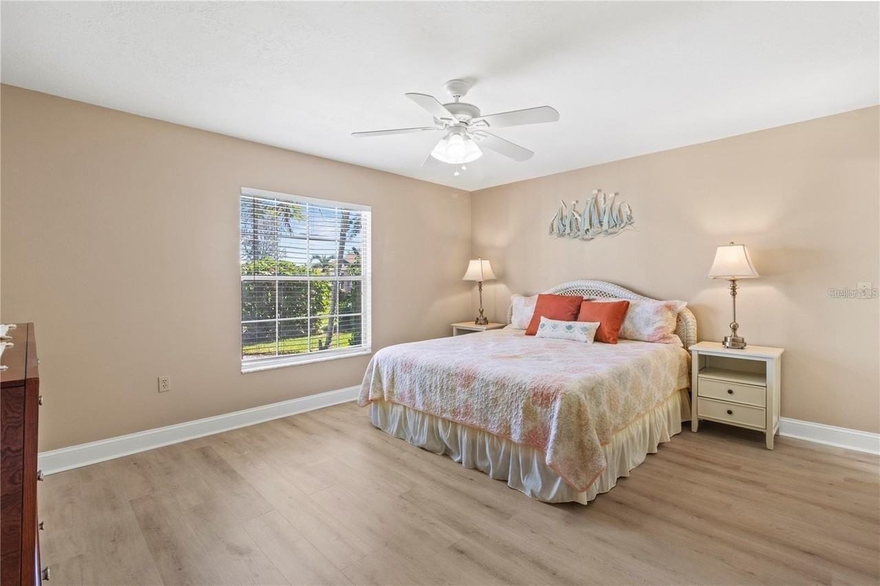 5207 88th St W - Photo 7 of 19