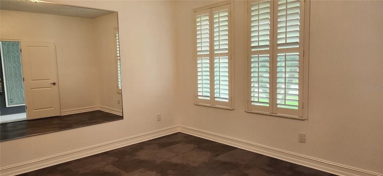 7592 Aguila Dr - Photo 5 of 34