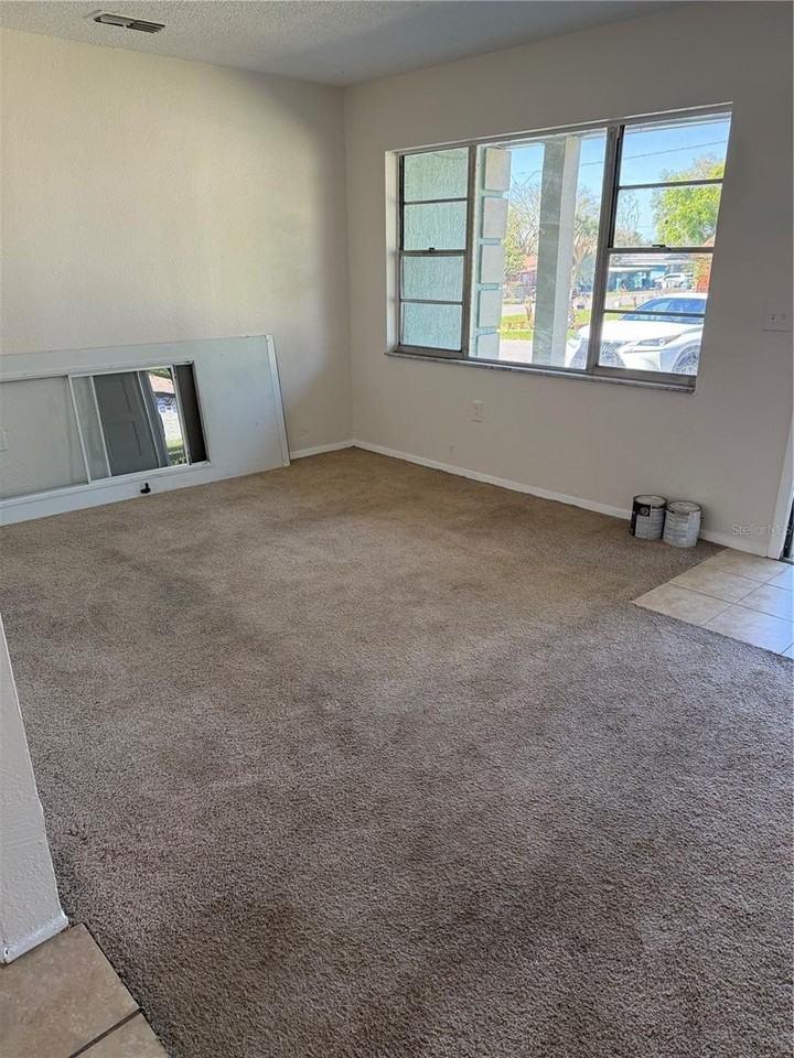 2109 N 13th St - Photo 7 of 8