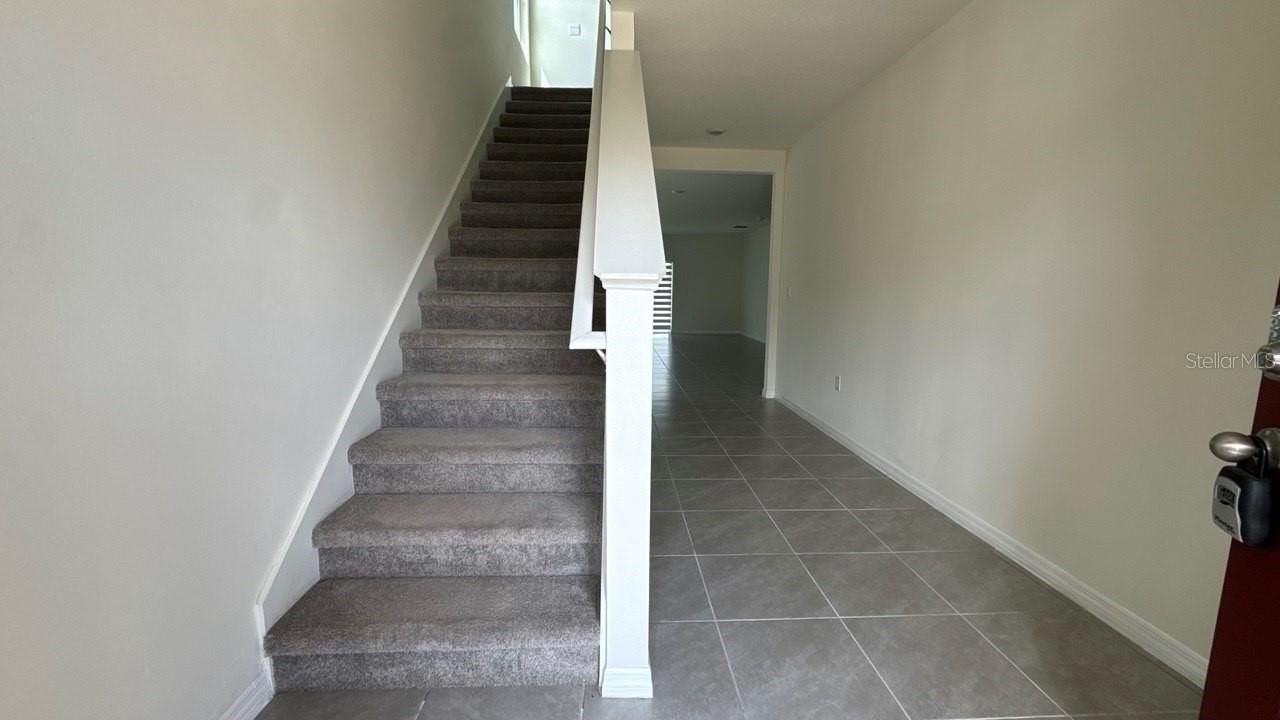 1280 Cascades Ave - Photo 4 of 41