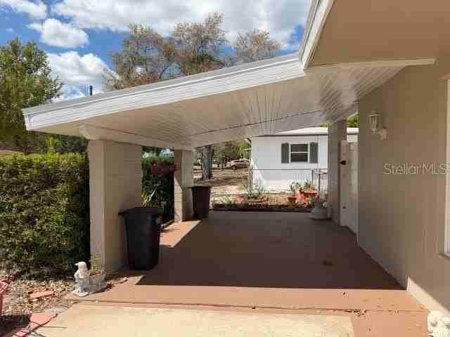 208 Wilshire Dr - Photo 2 of 24