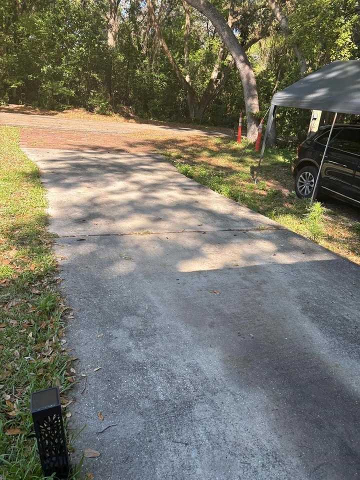 7703 Hillcrest Ter - Photo 2 of 13