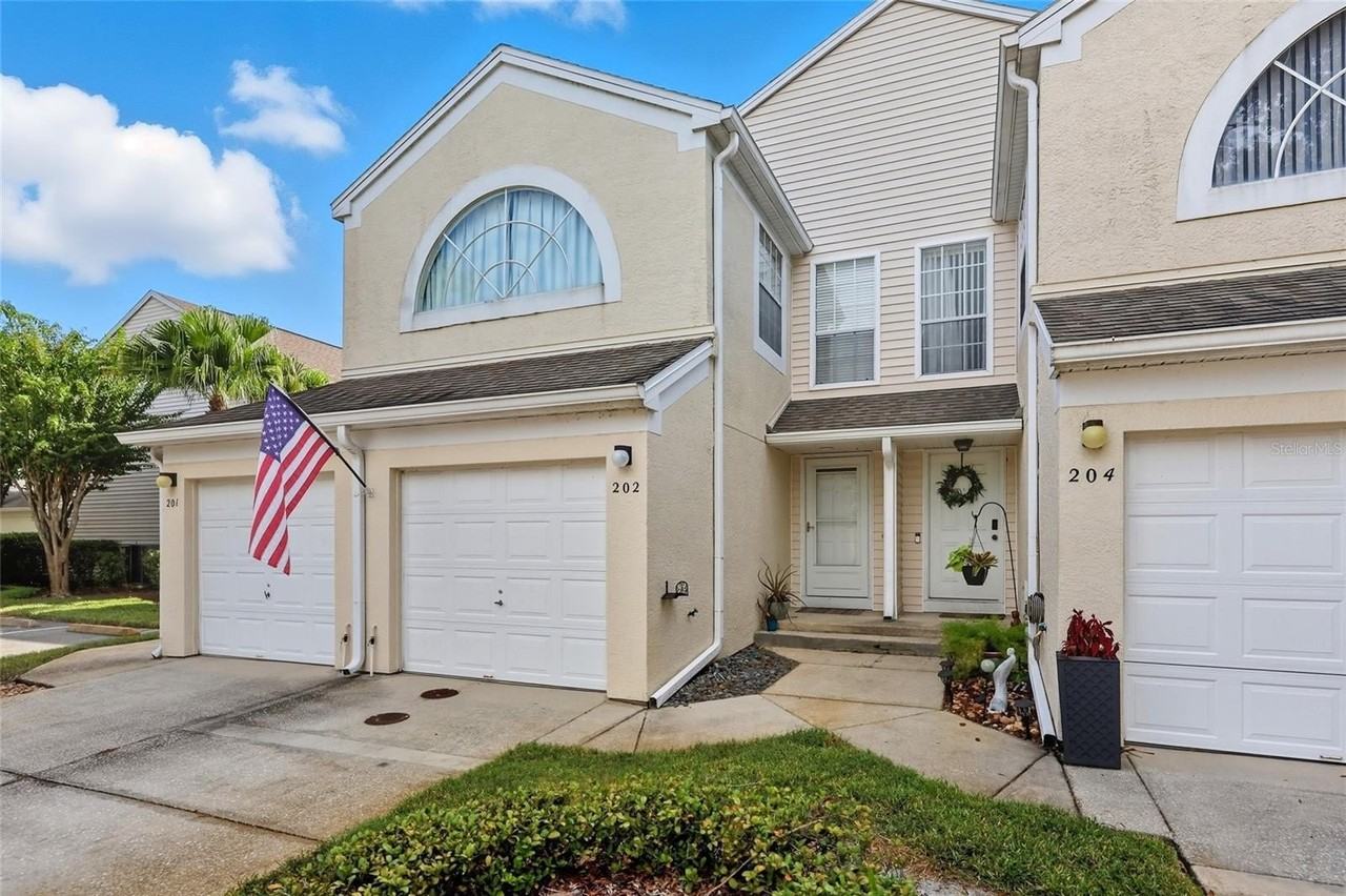 6029 Lake Pointe Dr #202 - Photo 2 of 31