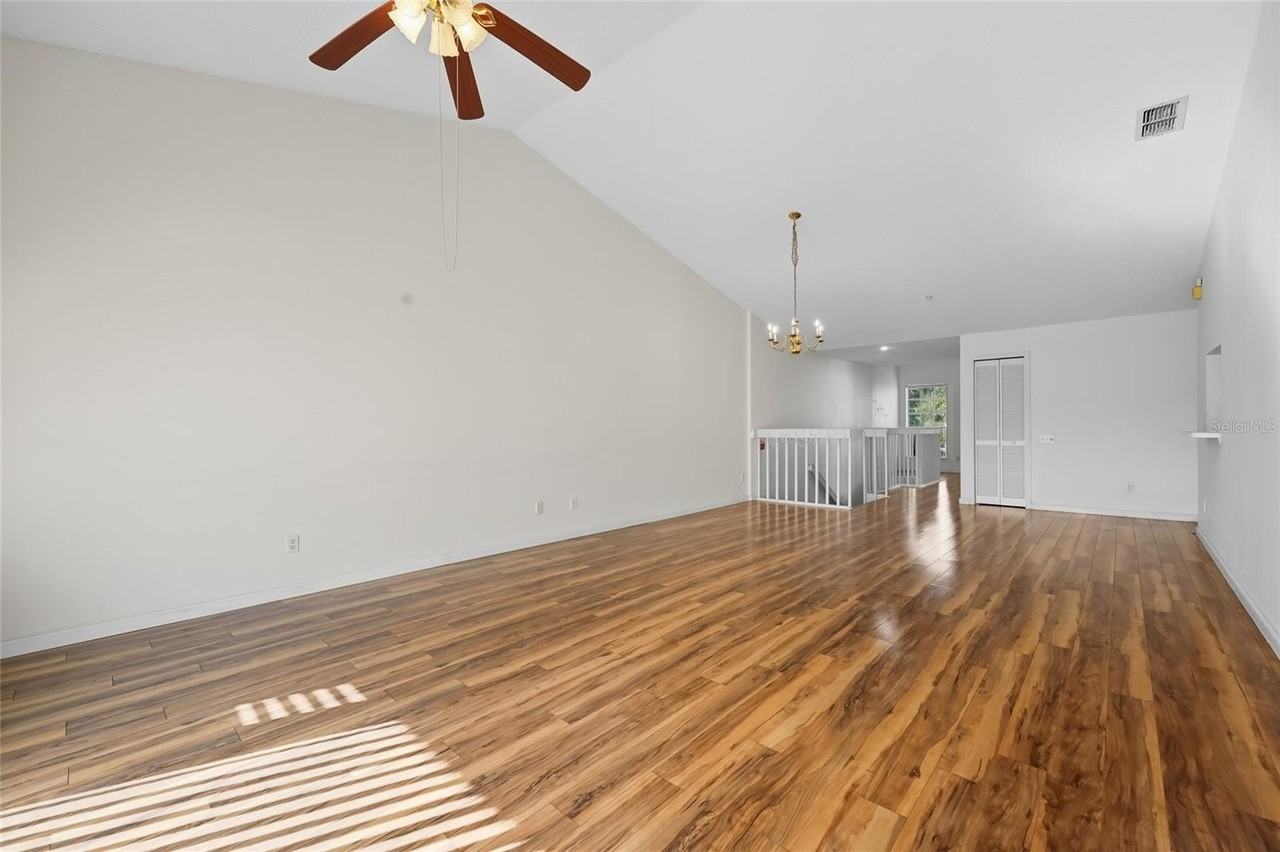 6029 Lake Pointe Dr #202 - Photo 7 of 31