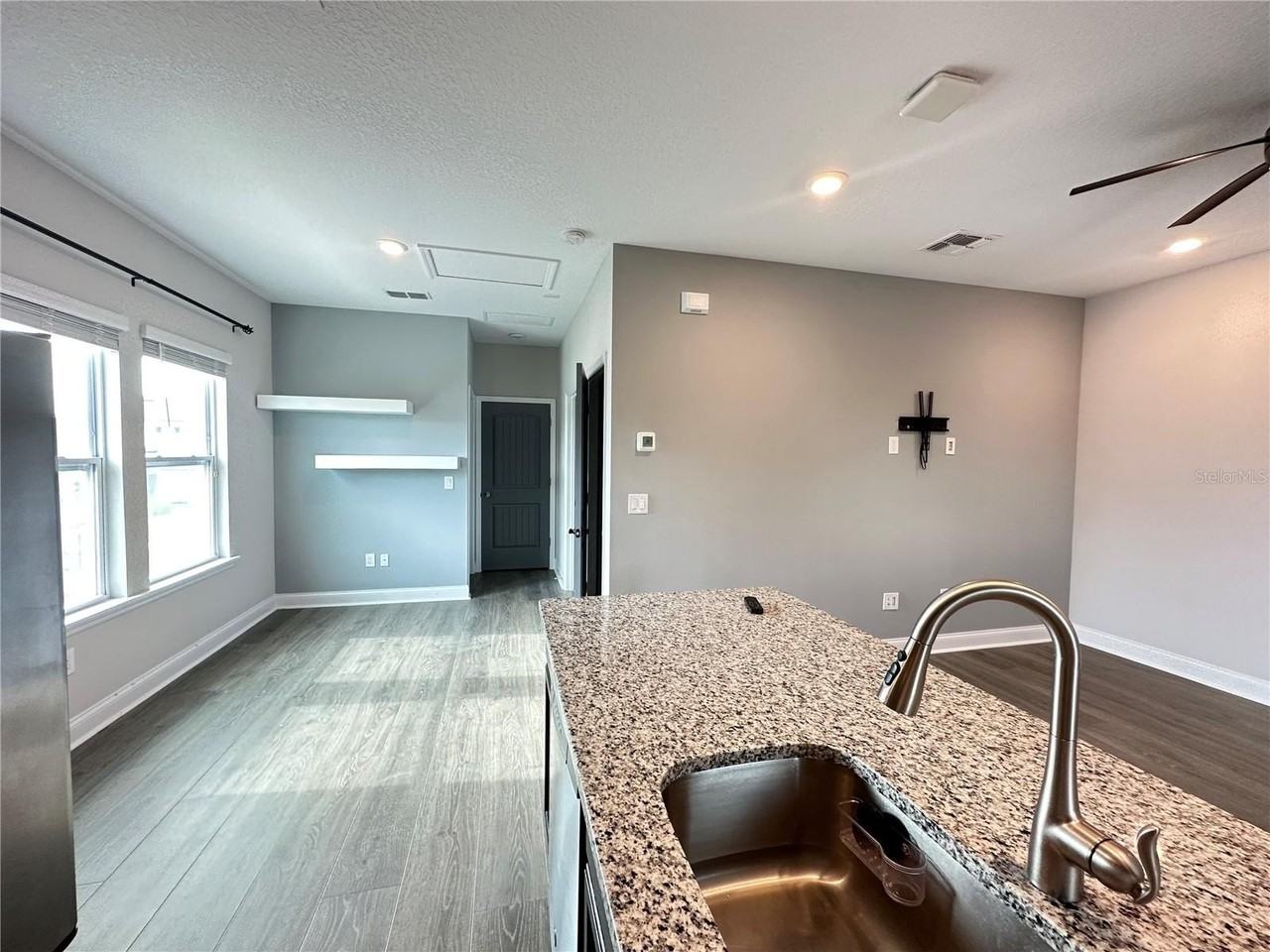 14685 Englert Aly - Photo 6 of 12