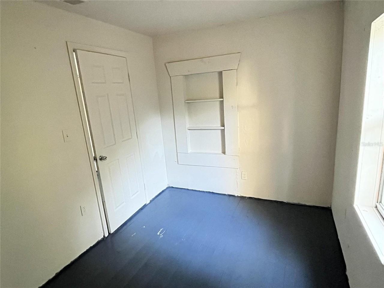 1290 Henson Ln - Photo 7 of 7