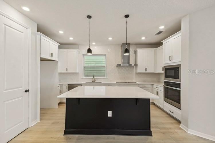 3024 Mirage Pl - Photo 5 of 32