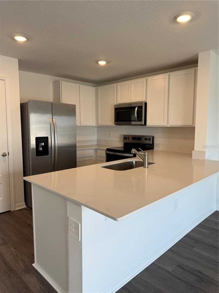 4622 Linda Dr - Photo 4 of 16