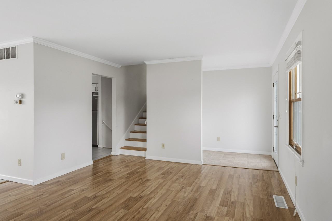 1903 Sumac Dr #1 - Photo 5 of 34