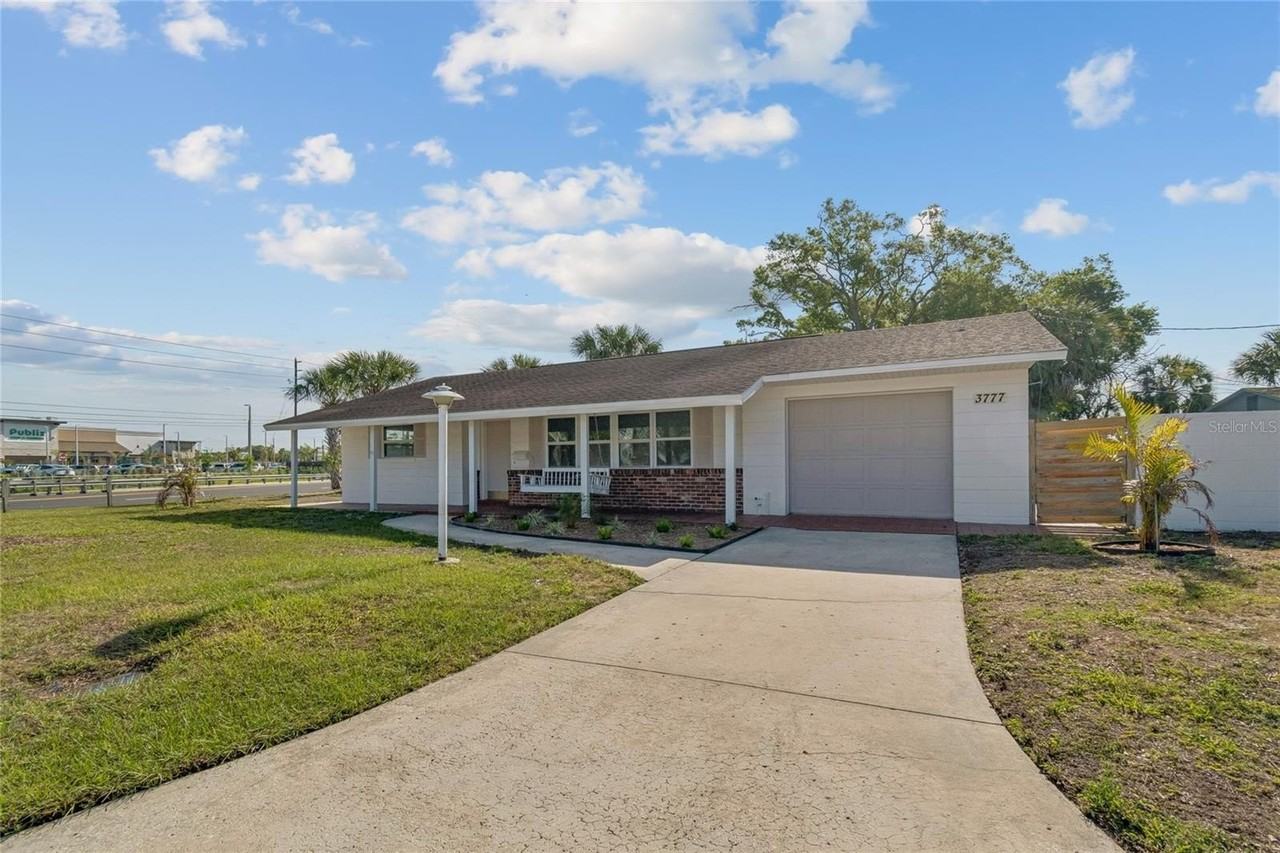 3777 67th St N - Photo 5 of 50