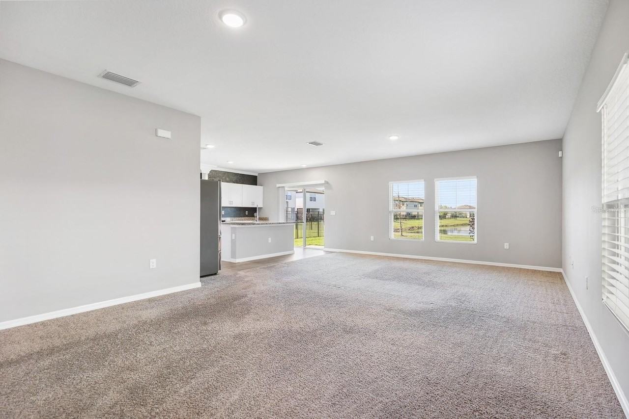 14649 Brumby Ridge Ave - Photo 7 of 35