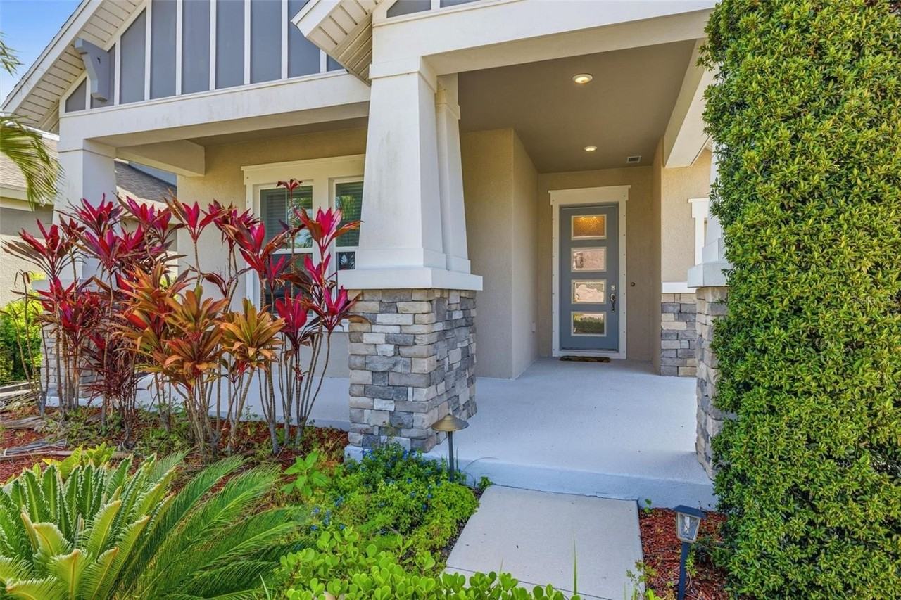 5925 Silver Sun Dr - Photo 3 of 45