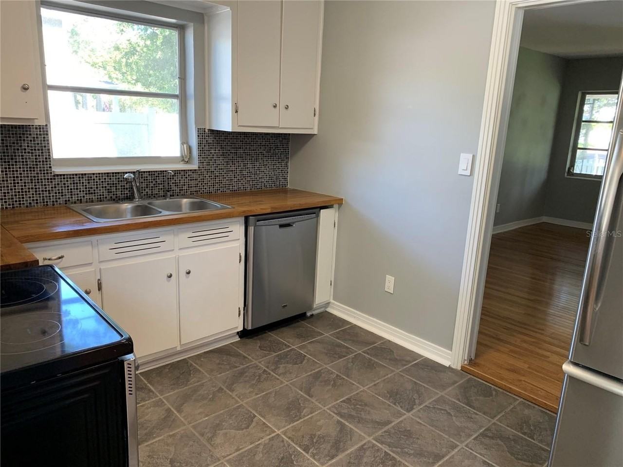 3516 W San Pedro St - Photo 5 of 36