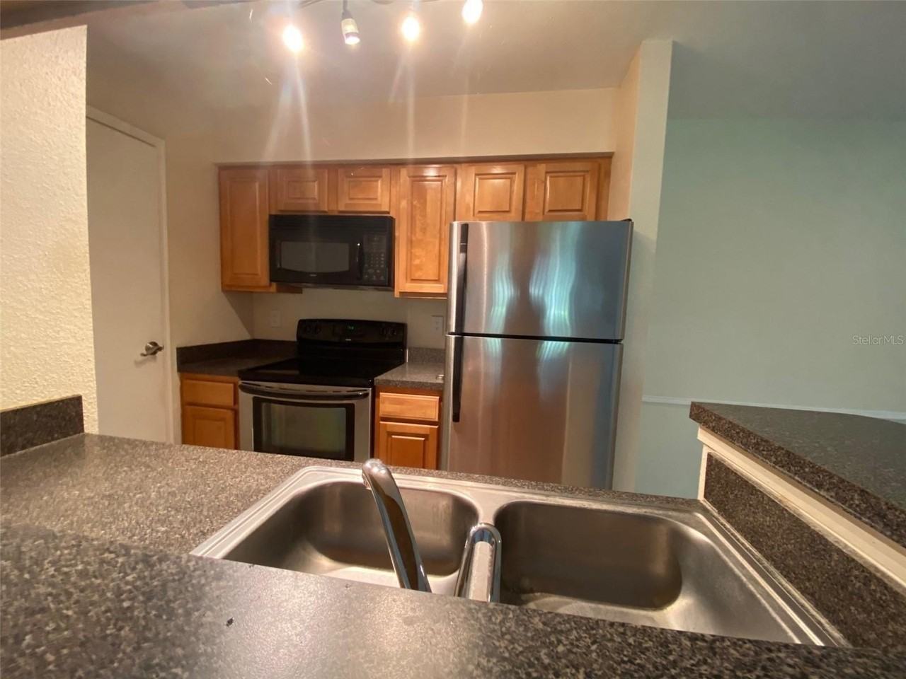 9100 Dr Martin Luther King Jr St N #1505 - Photo 2 of 13