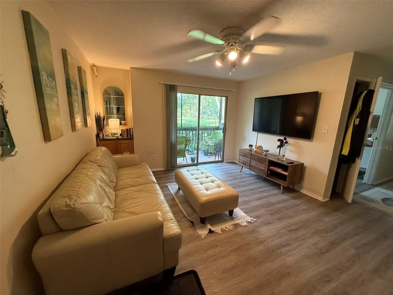 9100 Dr Martin Luther King Jr St N #1505 - Photo 3 of 13