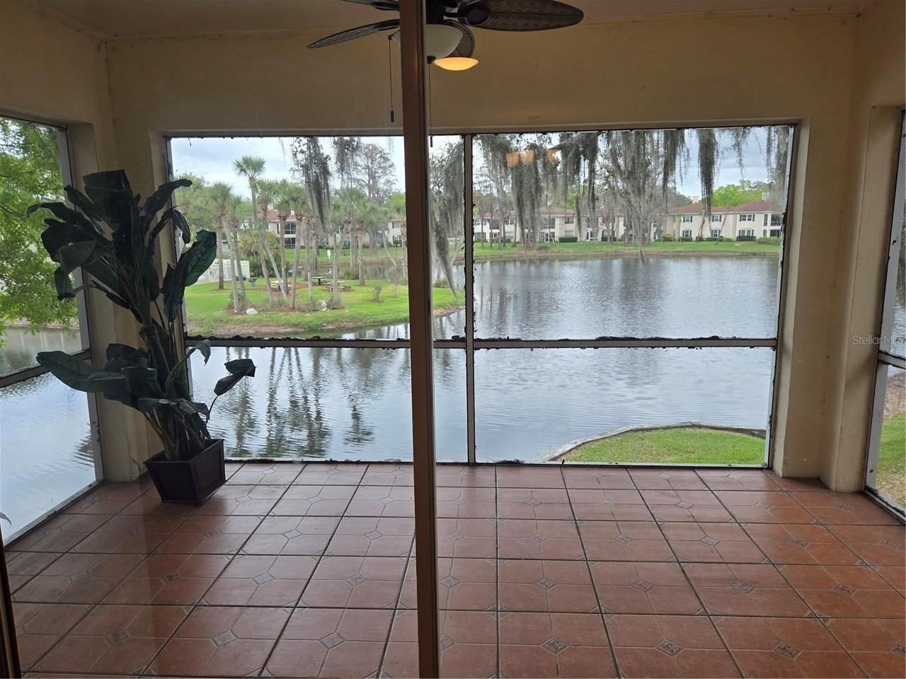 10350 Carrollwood Ln #188 - Photo 6 of 17