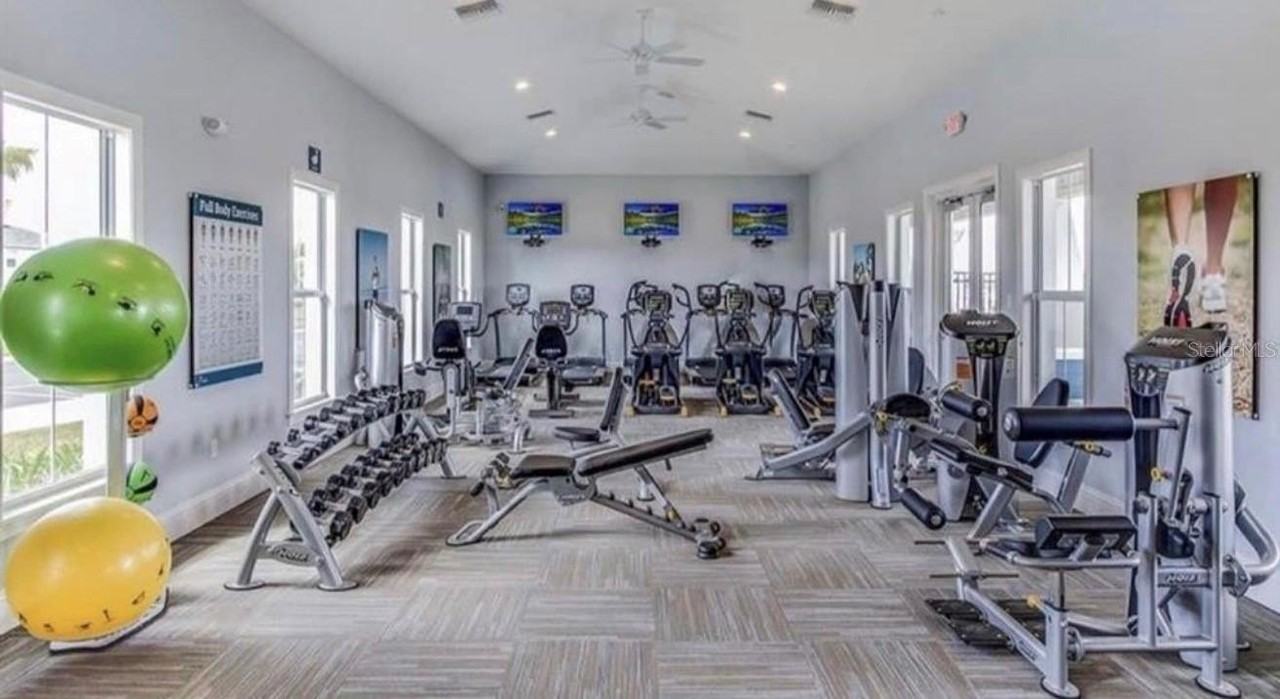 3379 Suncoast Plains Dr - Photo 6 of 50