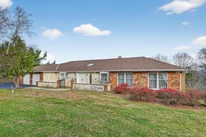 featured image of 66 Murray Dr