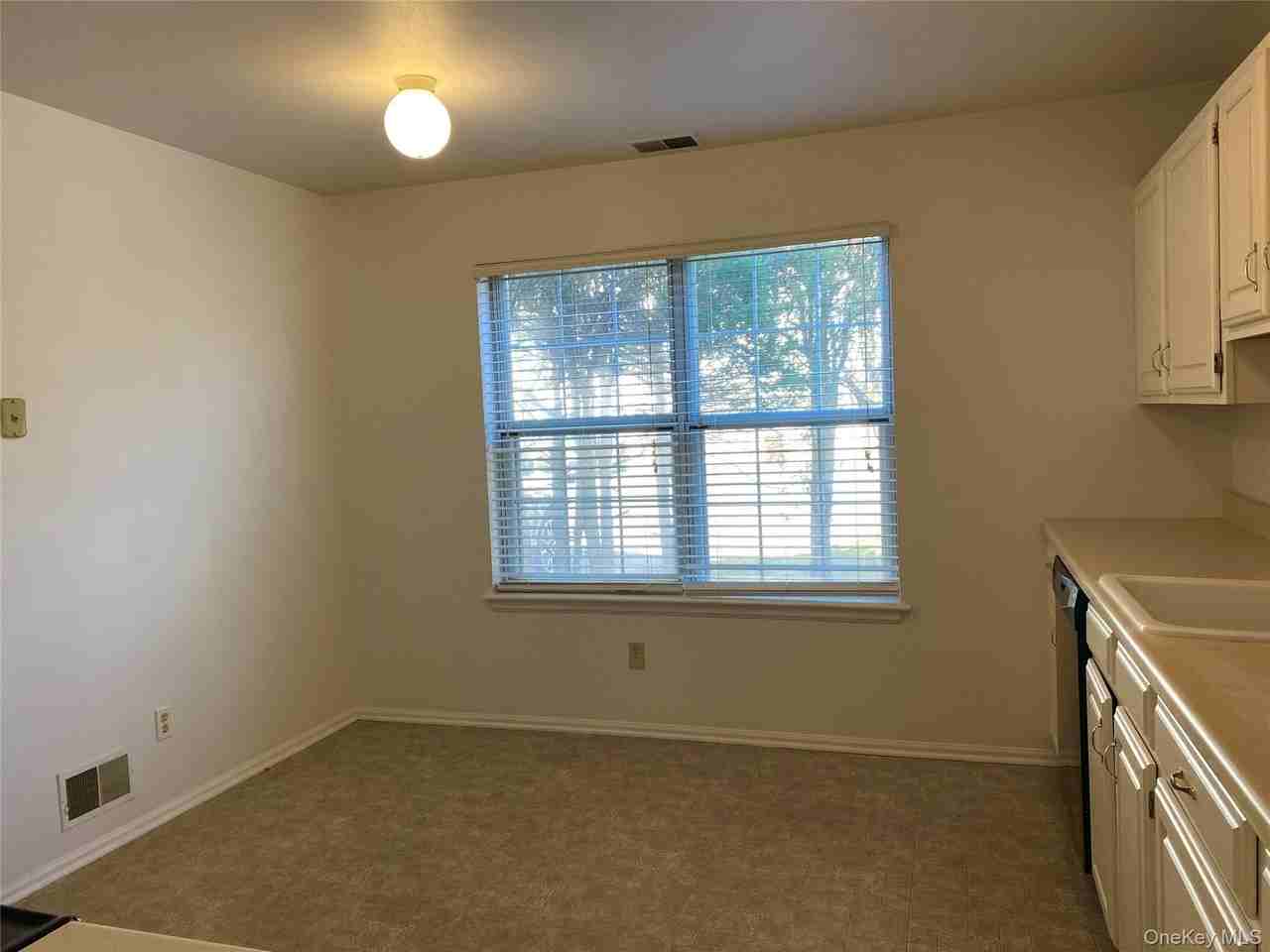 50 Olde Wagon Rd - Photo 6 of 27