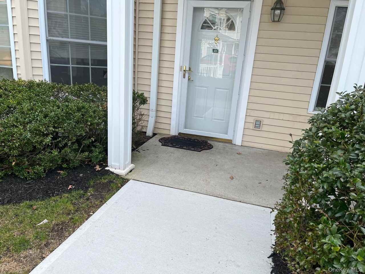 45 Autumn Dr - Photo 3 of 20