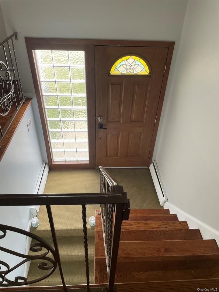 7 Motor Ln - Photo 2 of 15