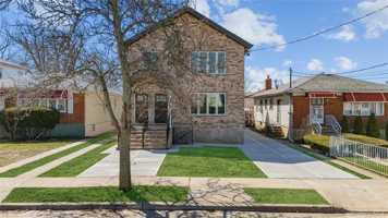 featured image of 21916 141st Ave Unit 2