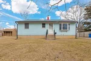 featured image of 21 Heritage Cir