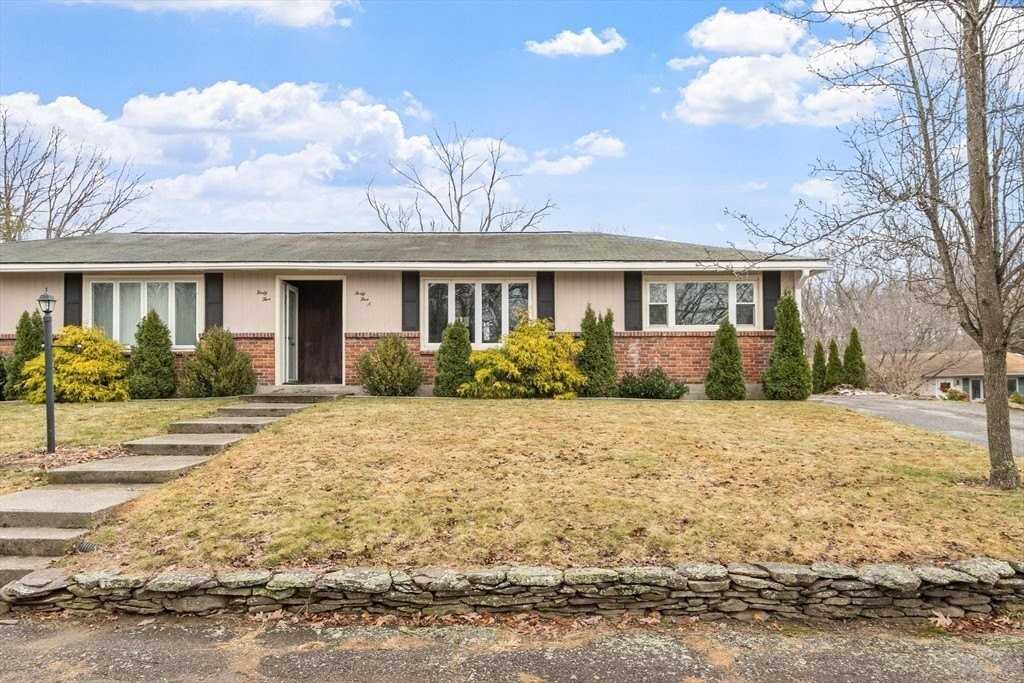 45 Kinglet Dr Unit A - Photo 4 of 33