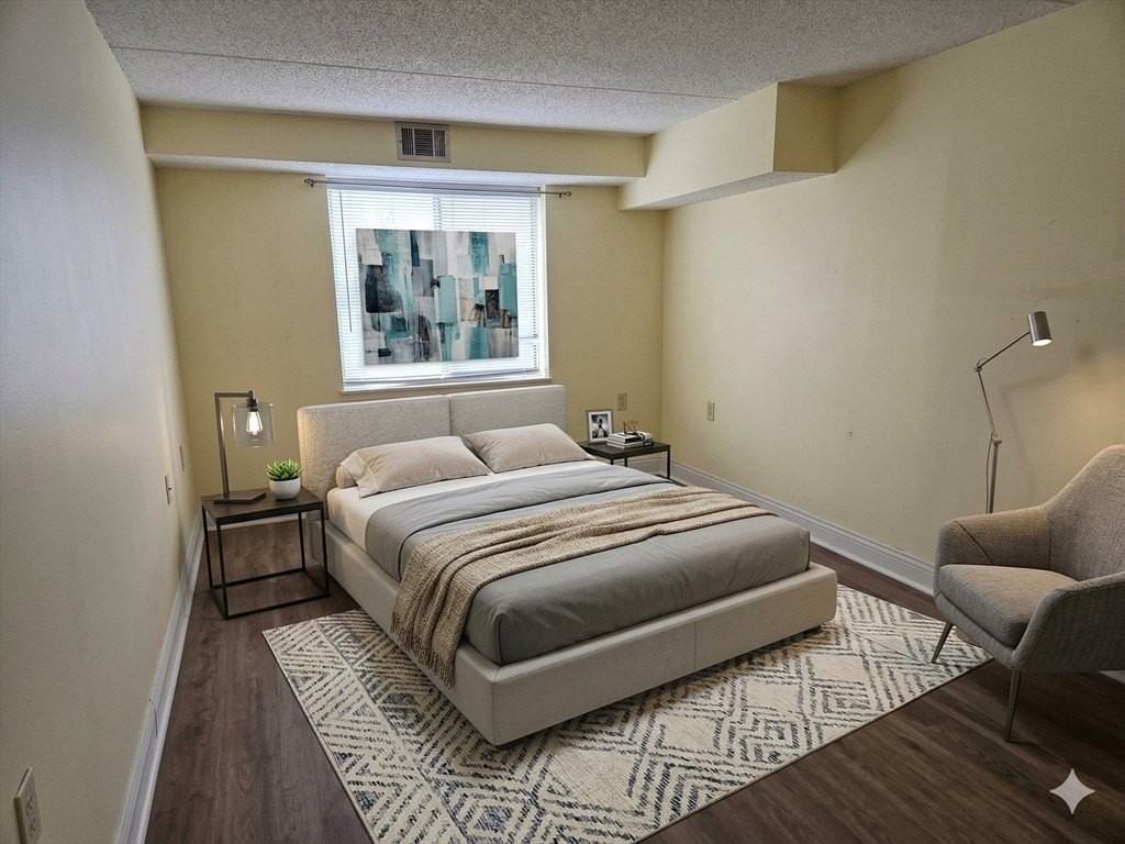 20-30 Daniels St Unit 607 - Photo 5 of 18