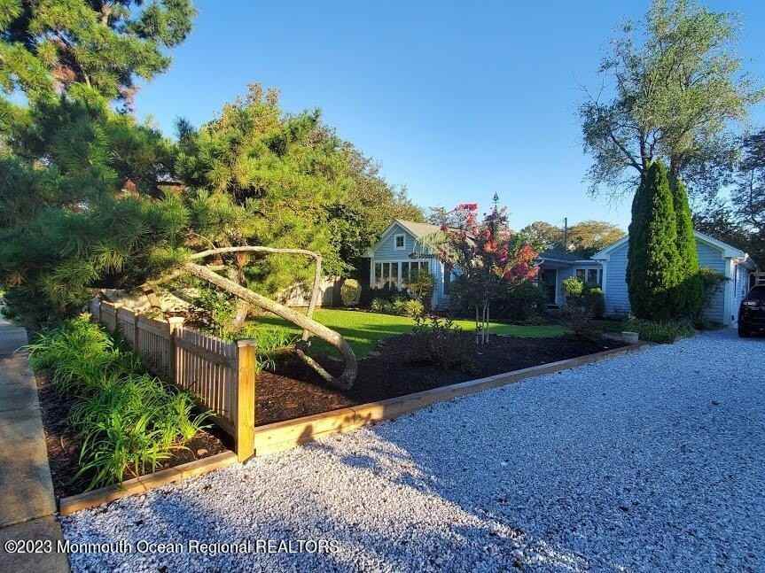 218 Bridge Ave - Photo 4 of 19