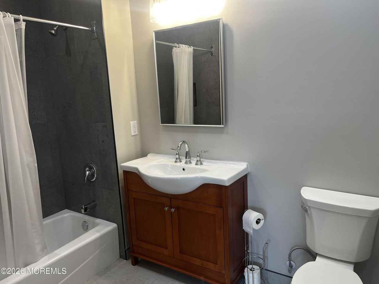 2419 Bridge Ave Unit 203 - Photo 4 of 8