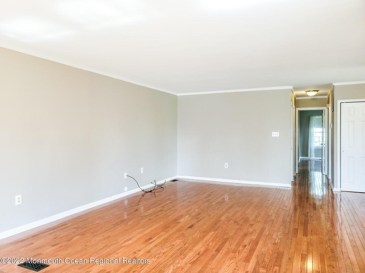 2D Aaron Burr Ct - Photo 4 of 23