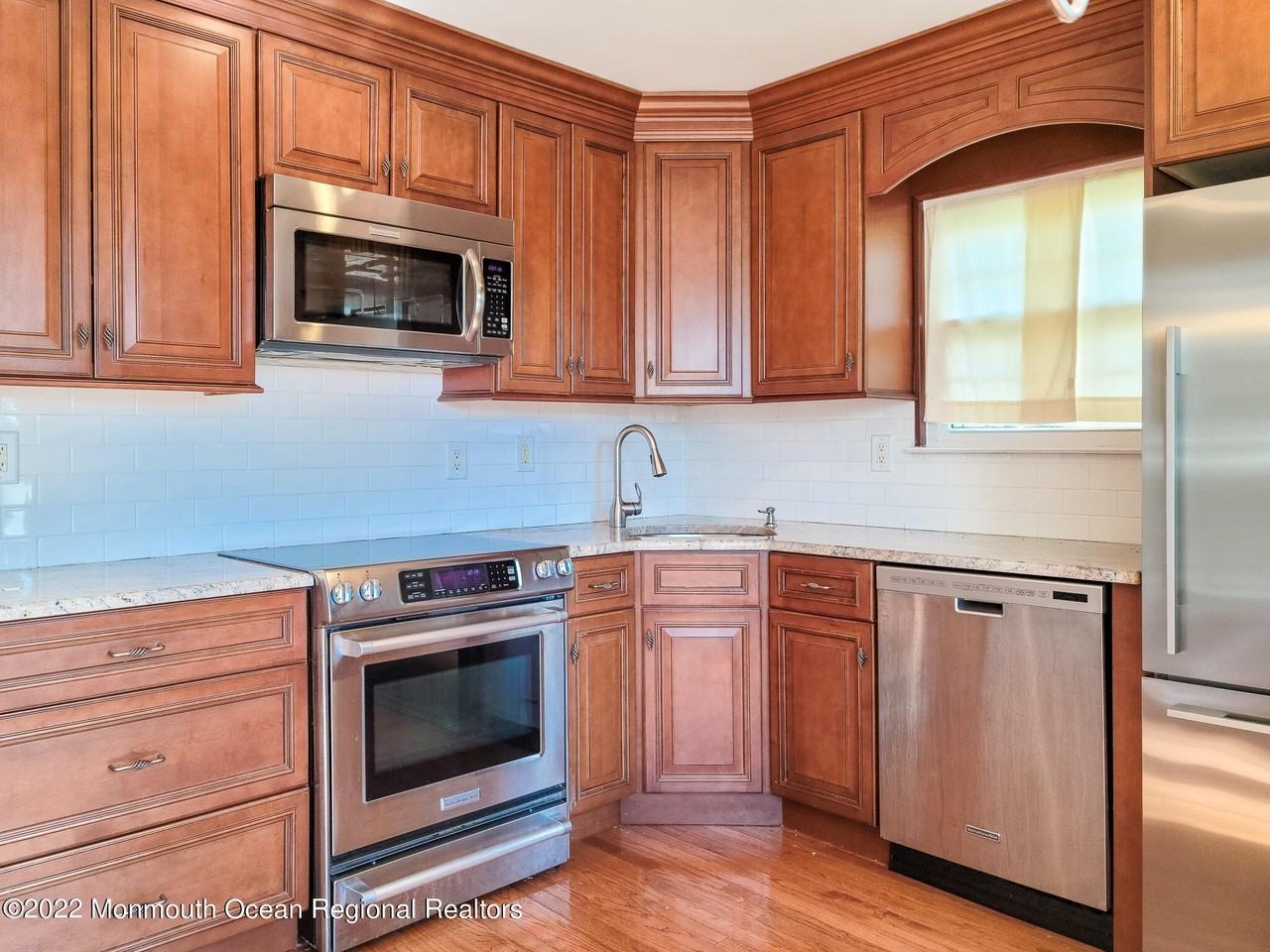 2D Aaron Burr Ct - Photo 6 of 23