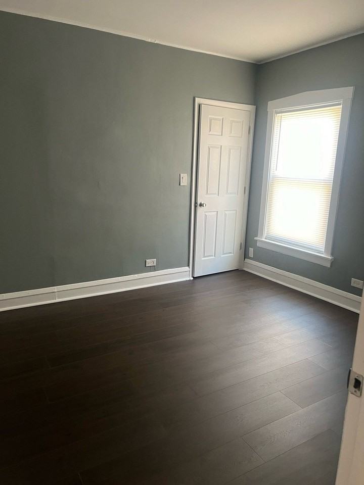 47 S 20th Ave - Photo 5 of 7