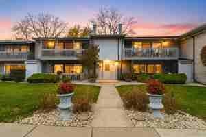 featured image of 15700 86th Ave Unit 104