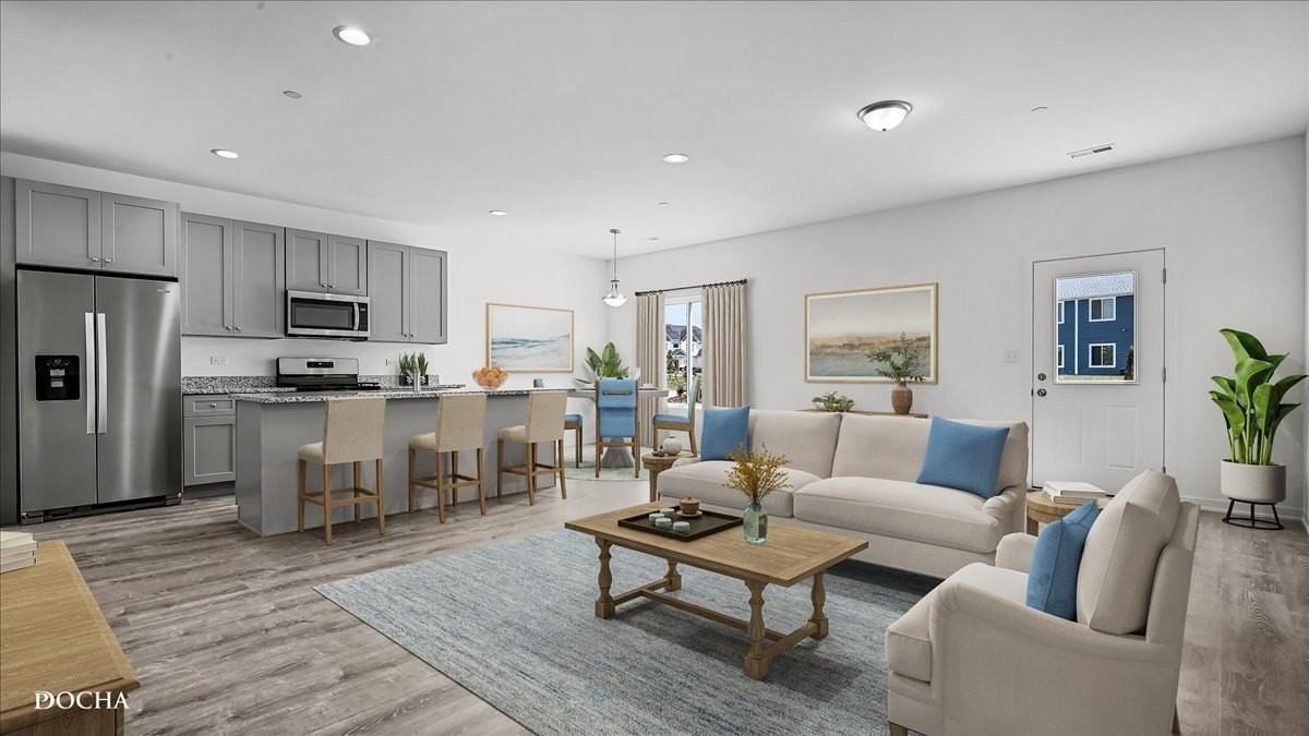 1216 Gillespie Ln - Photo 3 of 21