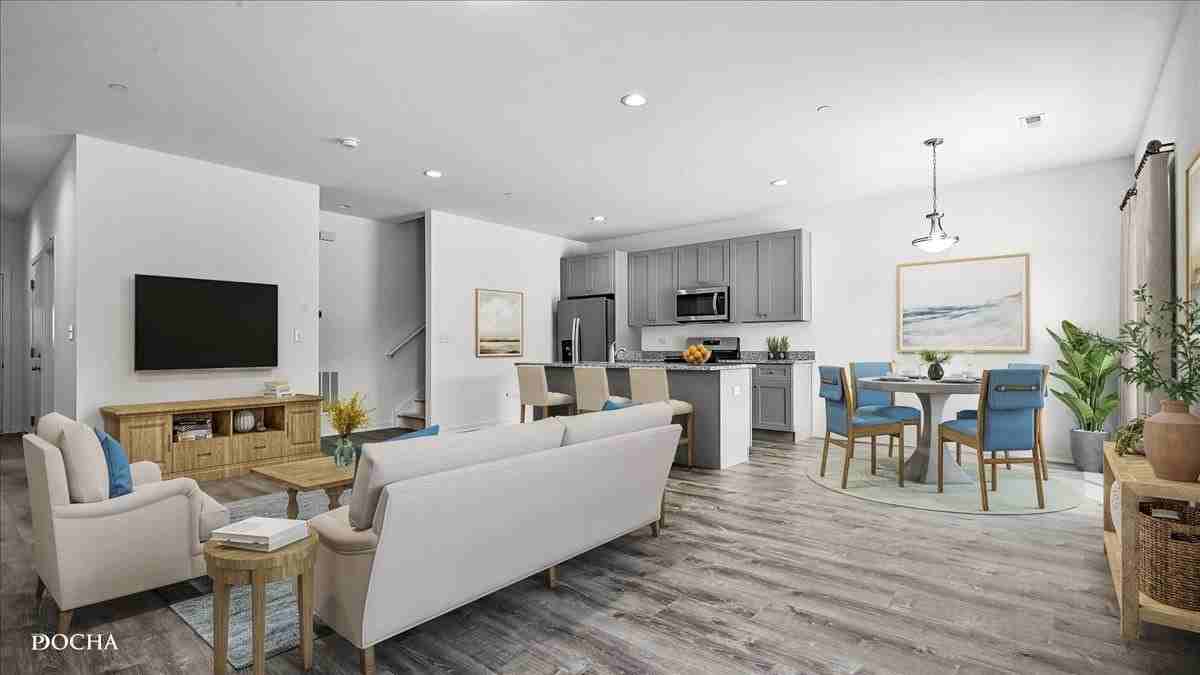 1216 Gillespie Ln - Photo 4 of 21