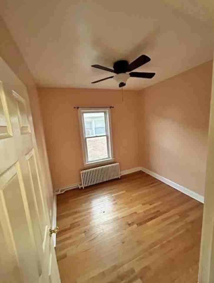 5048 W Henderson St Unit 2r - Photo 4 of 5