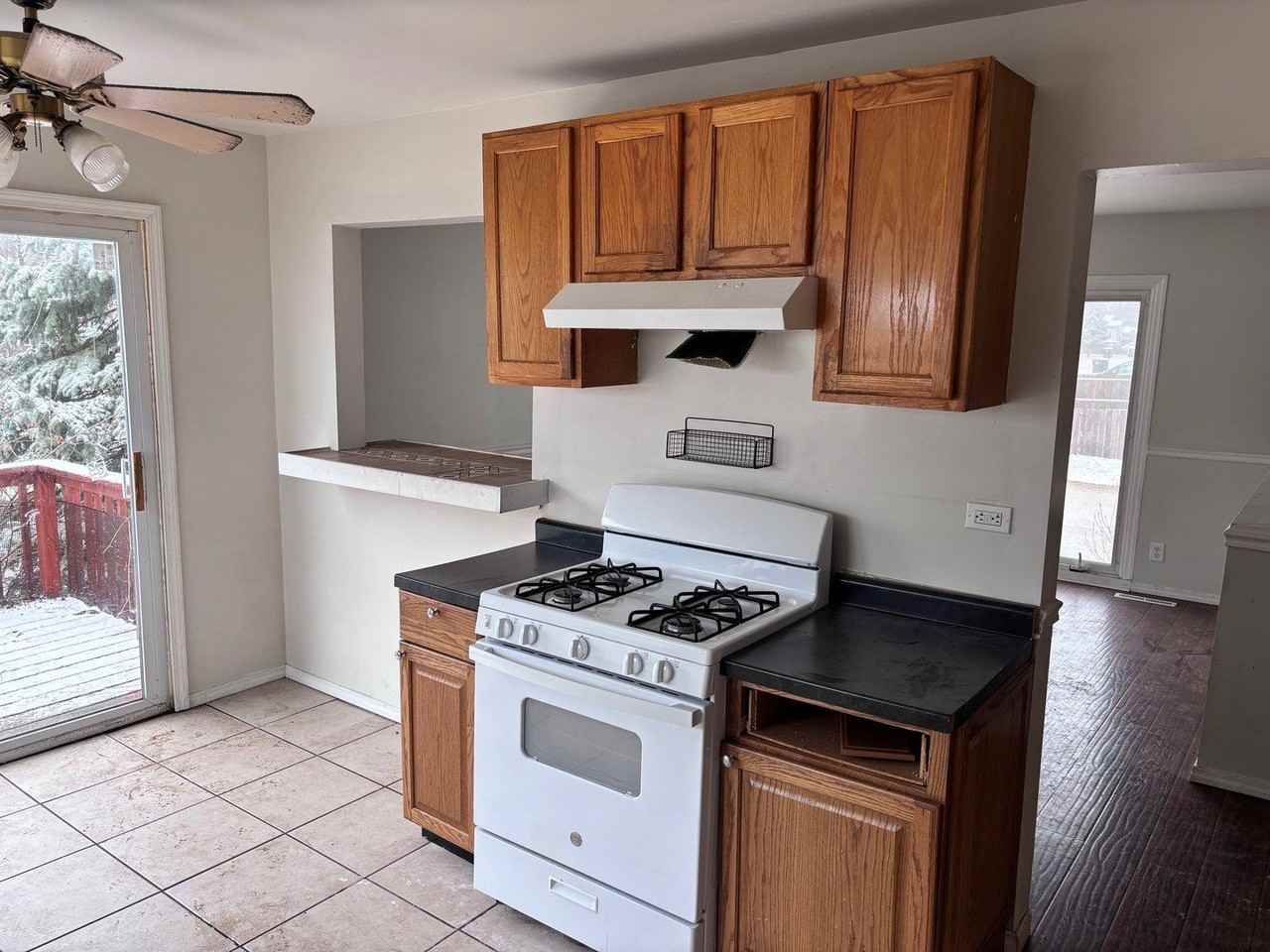 224 Heather Ter - Photo 6 of 20