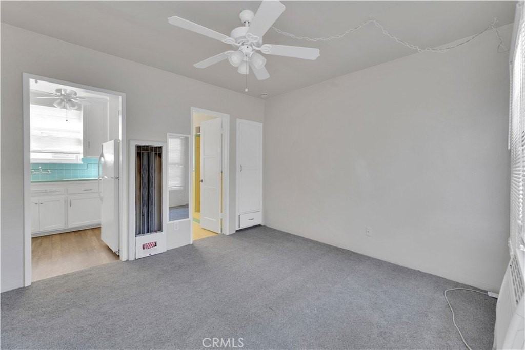 100 N 1st St #4 - Photo 3 of 6